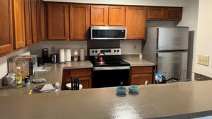 Unclassified image, 4 of 16, button - 5 minutes to the Ballantyne area townhome (charlotte)
