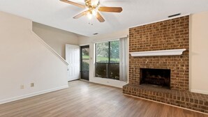Unclassified image, 3 of 16, button - 5 minutes to the Ballantyne area townhome (charlotte)