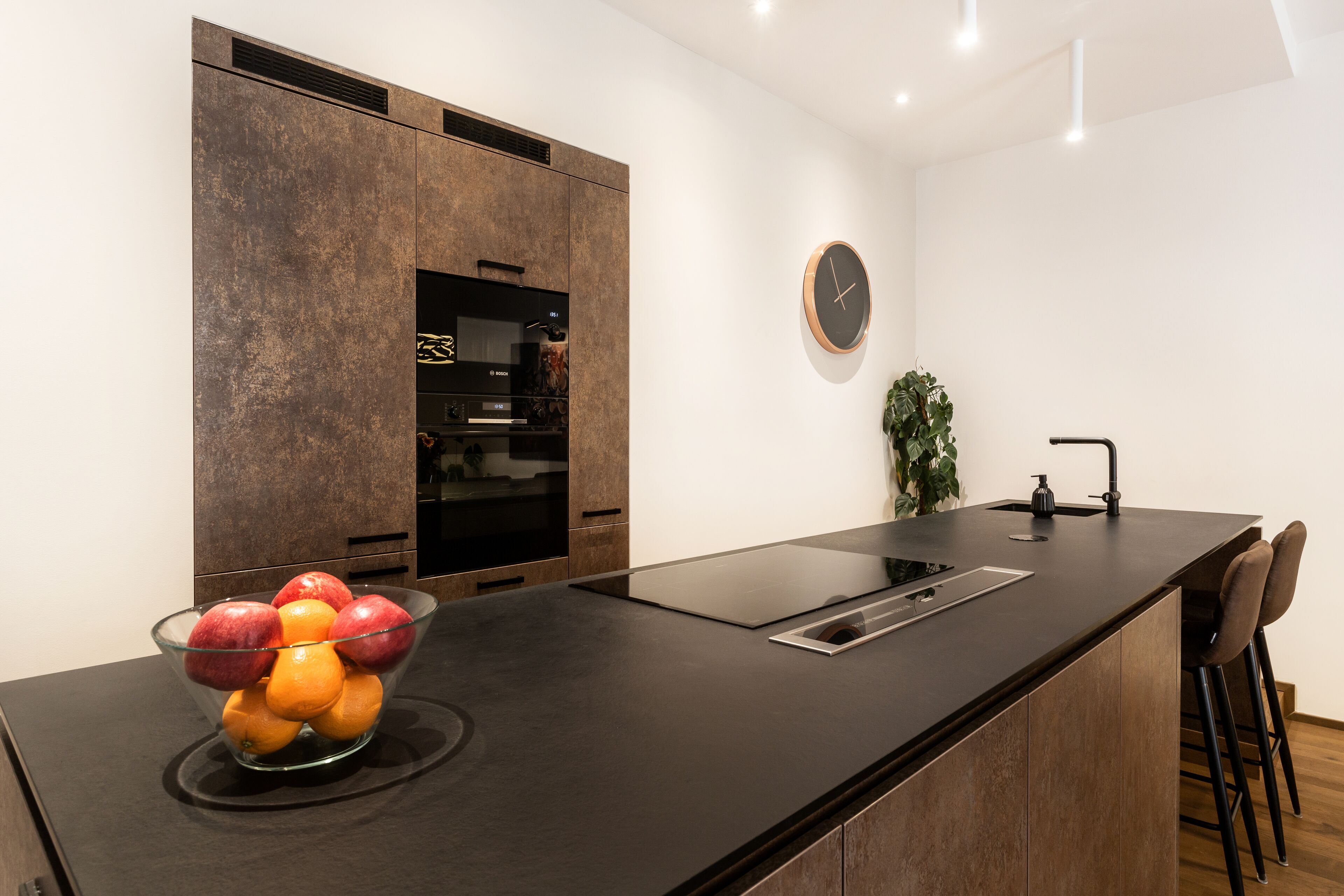 Apartamento exclusivo, 3 quartos, 2 banheiros | Cozinha privada | Geladeira grande, micro-ondas, fogão, cooktop