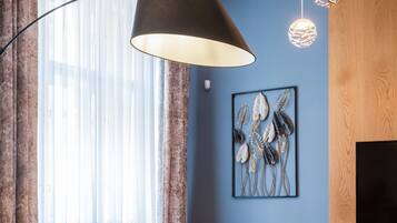 Apartamento exclusivo, 3 quartos, 2 banheiros | Área de estar