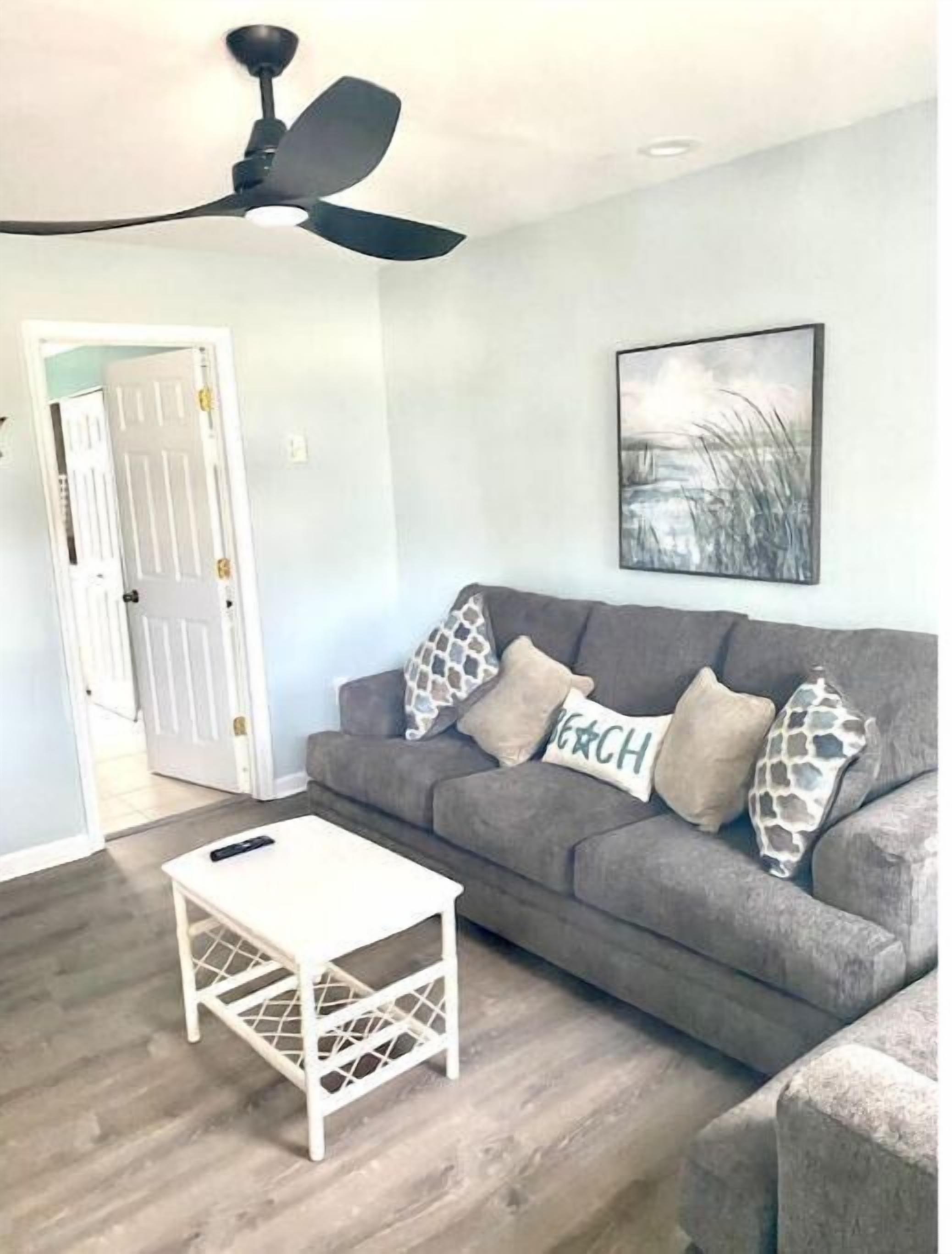 TV, Netflix, streaming services