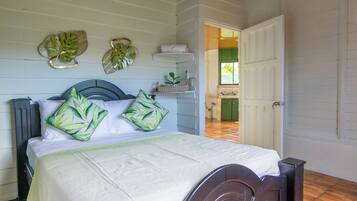 3 bedrooms, iron/ironing board, travel crib, WiFi