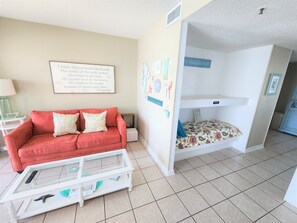 1 bedroom, internet