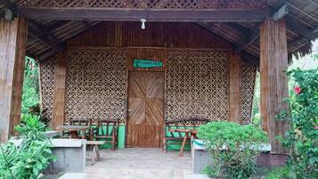 Familienzimmer (Ceramica & Champagne Palm Fan Rooms) | 1 Schlafzimmer, Daunenbettdecken, Betten mit Memory-Foam-Matratzen