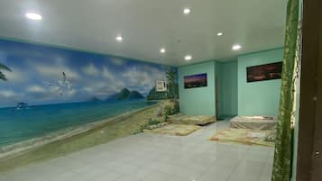 1 bedroom, down duvets, memory-foam beds, individually furnished