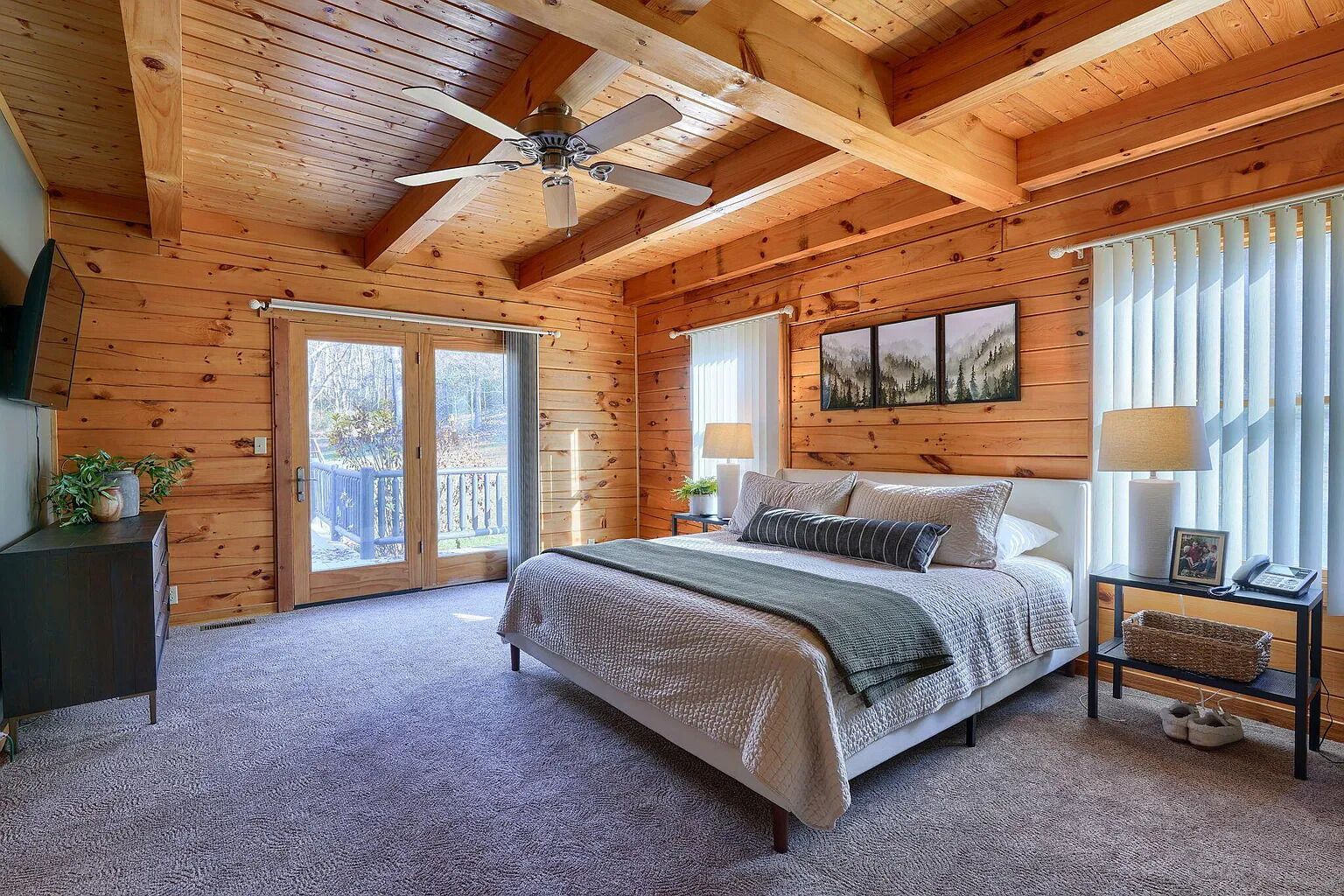 5 Schlafzimmer, Bügeleisen/Bügelbrett, Reisekinderbett, kostenloses WLAN