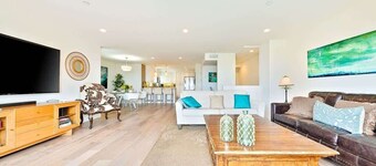 New lower rates Sea and Palms 2 condo-ocean views