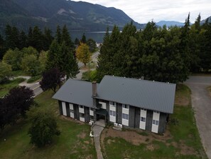 المنشأة من الخارج