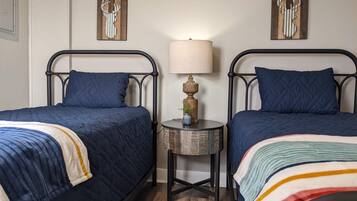 2 bedrooms, free WiFi, bed sheets