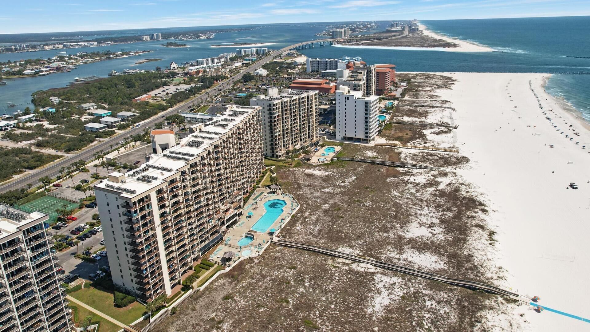 Strand