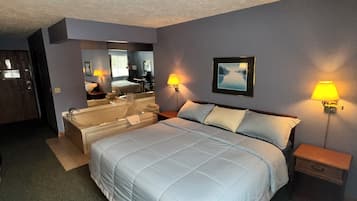 Standard Room, 1 King Bed (Standard King Bed)