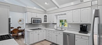 Evergreen: Work Friendly & Near Downtown