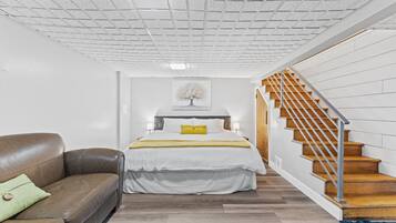 3 dormitoris, escriptori, planxa i posts de planxar i wifi gratuïta