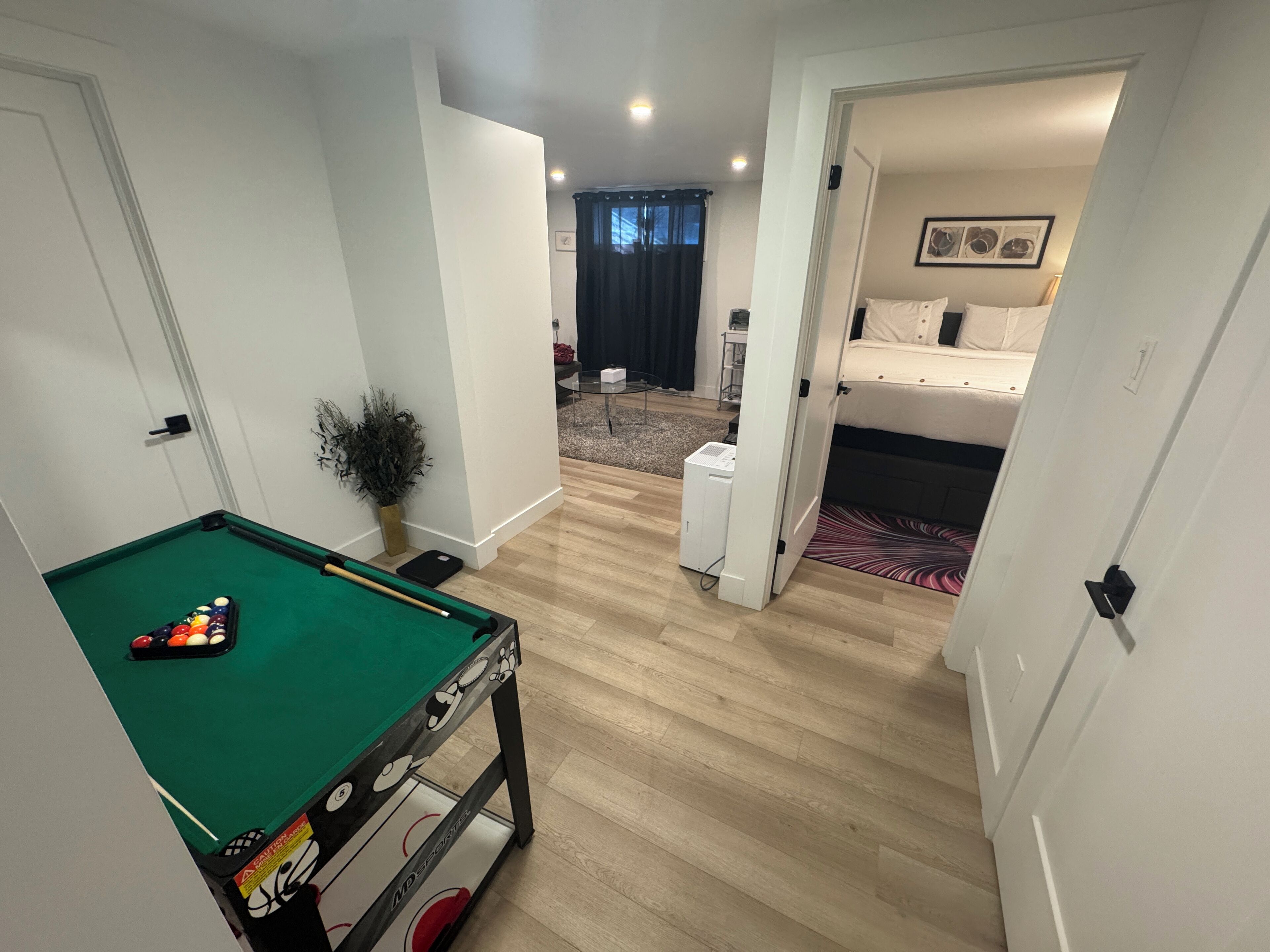 1 bedroom, desk, free WiFi, bed sheets