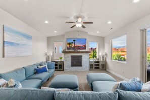 Smart TV, fireplace, ping pong