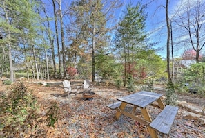 Fire Pit and Picnic Table