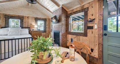Garden Nest | A Peaceful Sanctuary Close to Downtown Hendersonville!