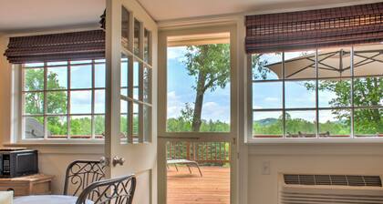 Piedmont Chalet | Private Historic Chalet Near Hendersonville
