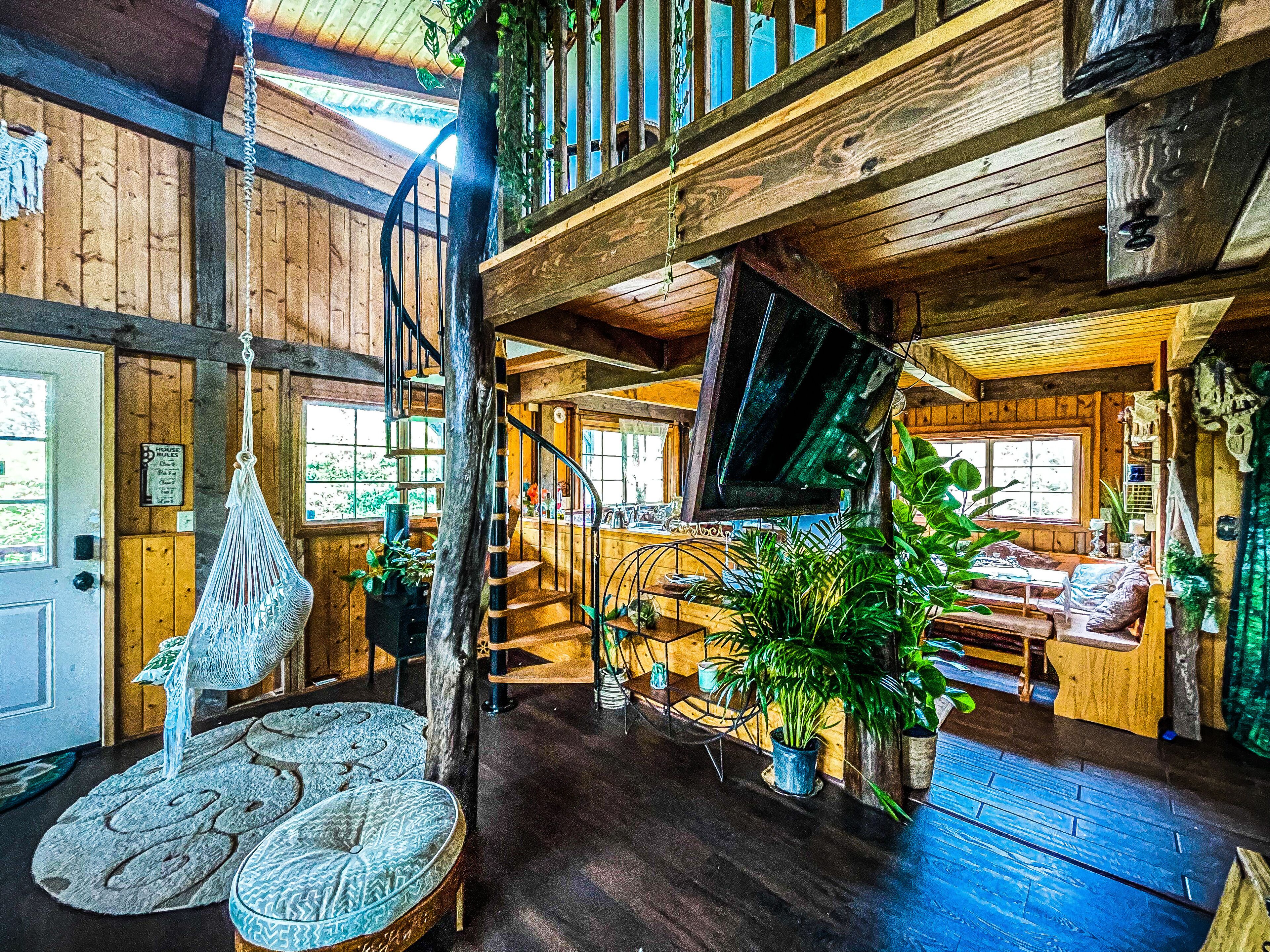 Kurtistown, Big Island