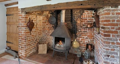 Charming, dog Friendly Countryside Retreat