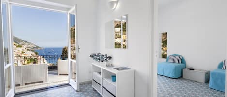 Apartment, Smoking | 2 bedrooms