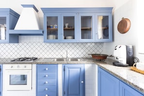 Villa, Smoking | 4 bedrooms - Villa Luisa Jacuzzi and Pool (Sorrento)