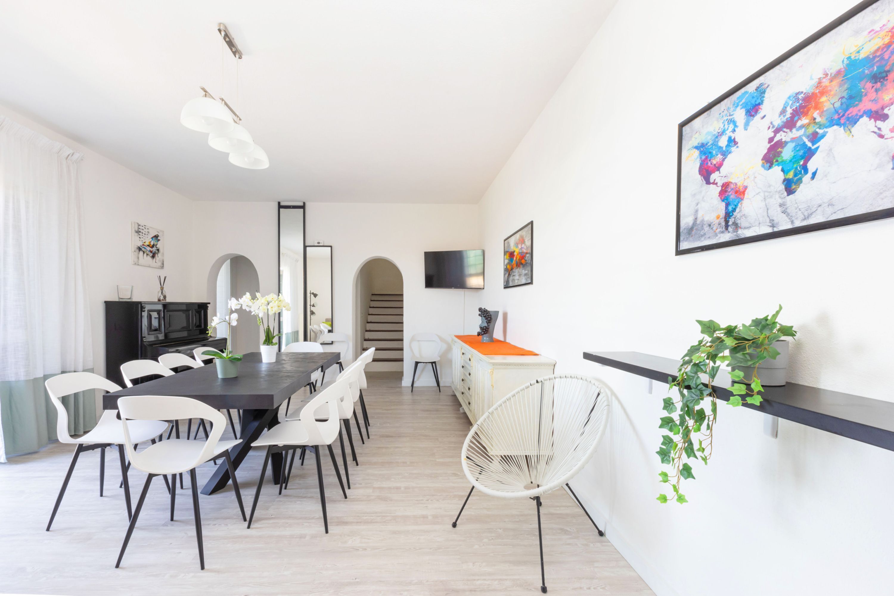 4 bedrooms