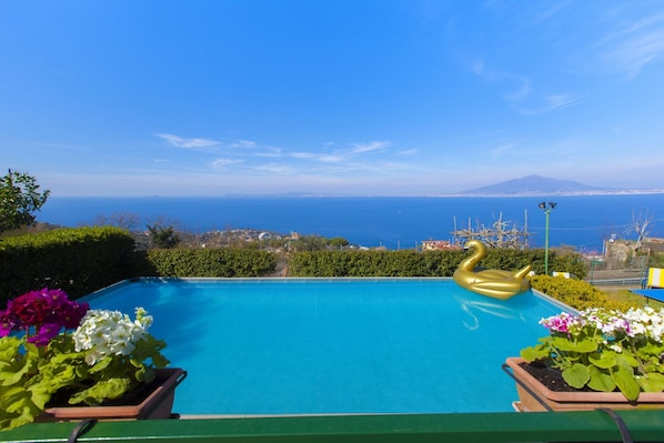 Villa, Smoking | 4 bedrooms - Villa Luisa Jacuzzi and Pool (Sorrento)