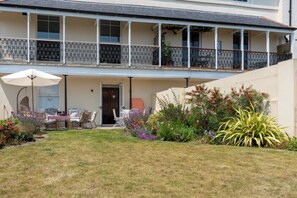 Cottage | Interior - Archery Retreat (St Leonards-On-Sea)