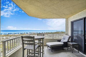 Property grounds - Inlet Reef 105 is a beautifully decorated and absolutely gorgeous 2 BR by RedAwning (Destin)