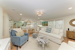 Townhome, 2 Bedrooms | Living area