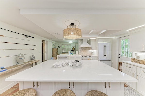 Townhome, 2 Bedrooms | Private kitchen