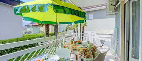 패밀리 아파트, 침실 여러 개 (Marina's Green Home) | 야외 식당
