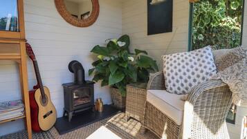 Cottage | Bahagian dalam