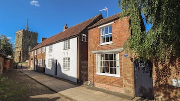 Cottage | Front of property