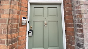 House, Multiple Beds | Exterior - Inviting 4-bed House in Belfast Sleeps 8 (Belfast)
