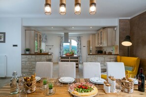 In-room dining - Villa Casa Brazzana (Buzet)