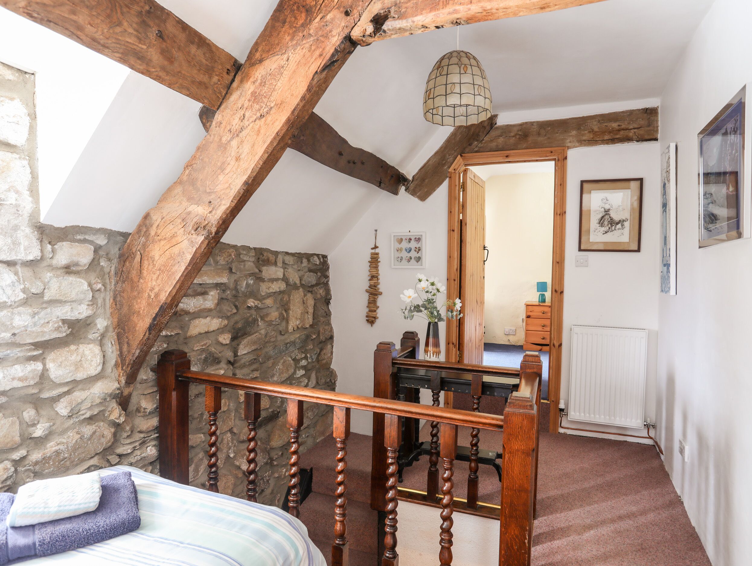 2 bedrooms, individually decorated, individually furnished, free WiFi