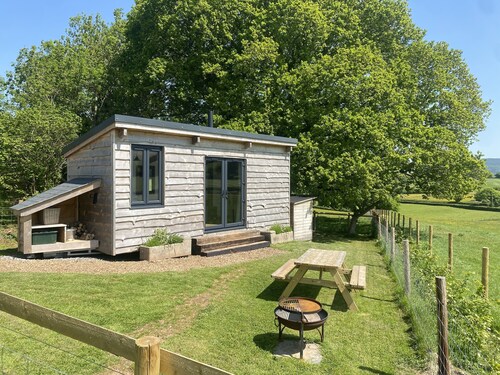 Red Oaks Shepherds hut