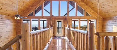 Studio (5 Bedrooms) | Property amenity