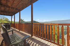 Studio (5 Bedrooms) | Property amenity