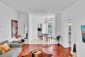 Appartement, 1 grand lit et 1 canapé-lit | Coin séjour