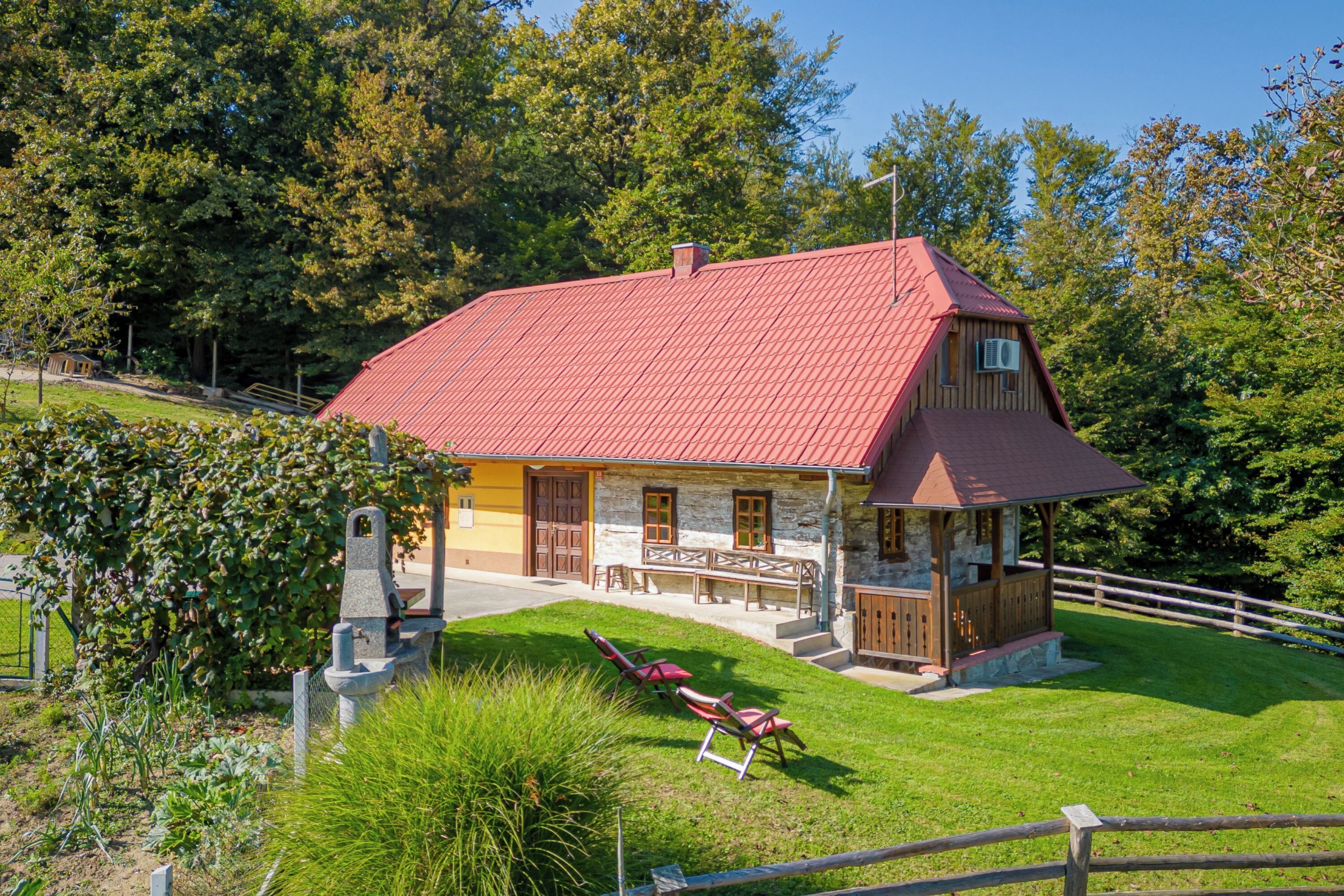 Casa familiar, varias habitaciones, 2 baños (Kunstek Farmhouse With Sauna) | Exterior