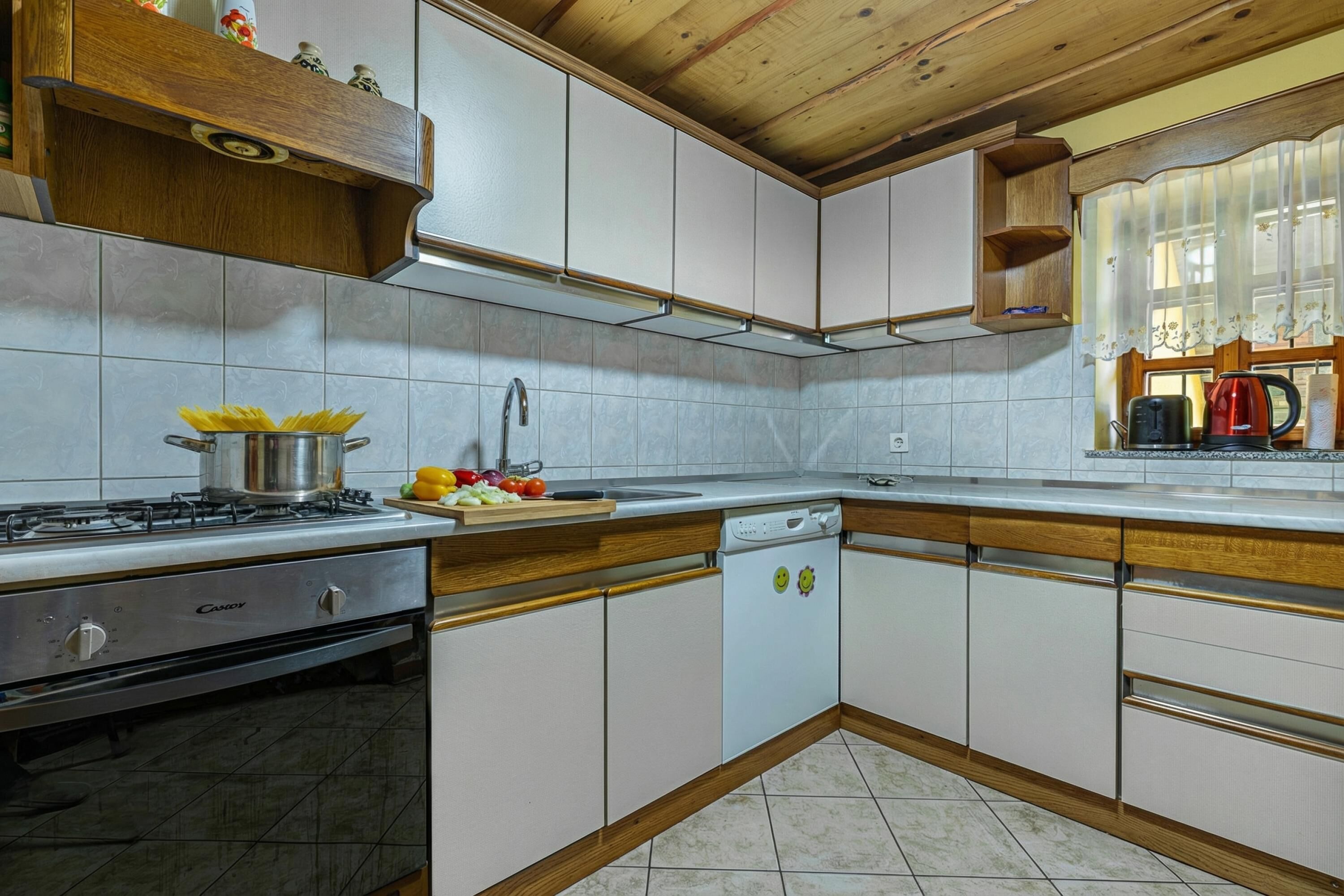Family House, Multiple Bedrooms, 2 Bathrooms (Kunstek Farmhouse With Sauna) | Private kitchen | Fridge, oven, stovetop, dishwasher
