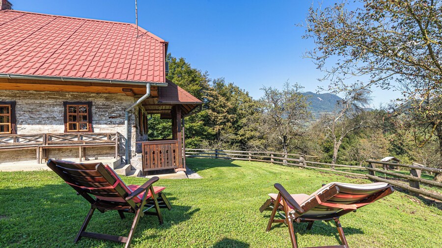 Kunstek Farmhouse With Sauna