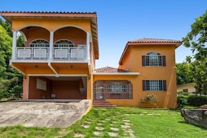 Villa, Multiple Bedrooms | Exterior