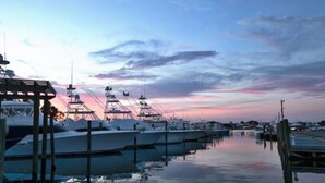 Marina - 2br/2ba Full Condo w/ Pool & Gym, Sleeps 6 (Gulf Shores)