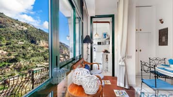 Apartment, Smoking | 2 bedrooms