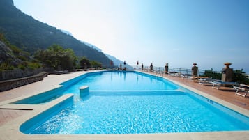 Apartment, Smoking | 2 bedrooms