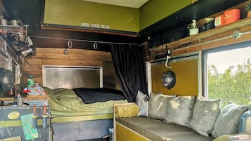 Cabin | 1 bedroom, bed sheets